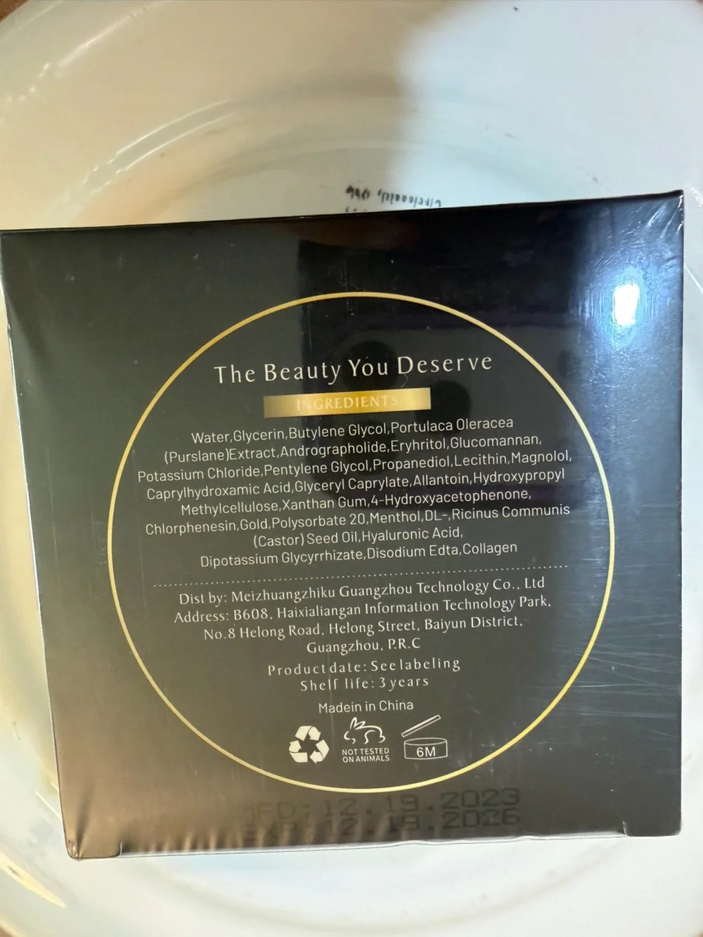 24k gold Eye Treatment.  60 pieces.  New in packaging